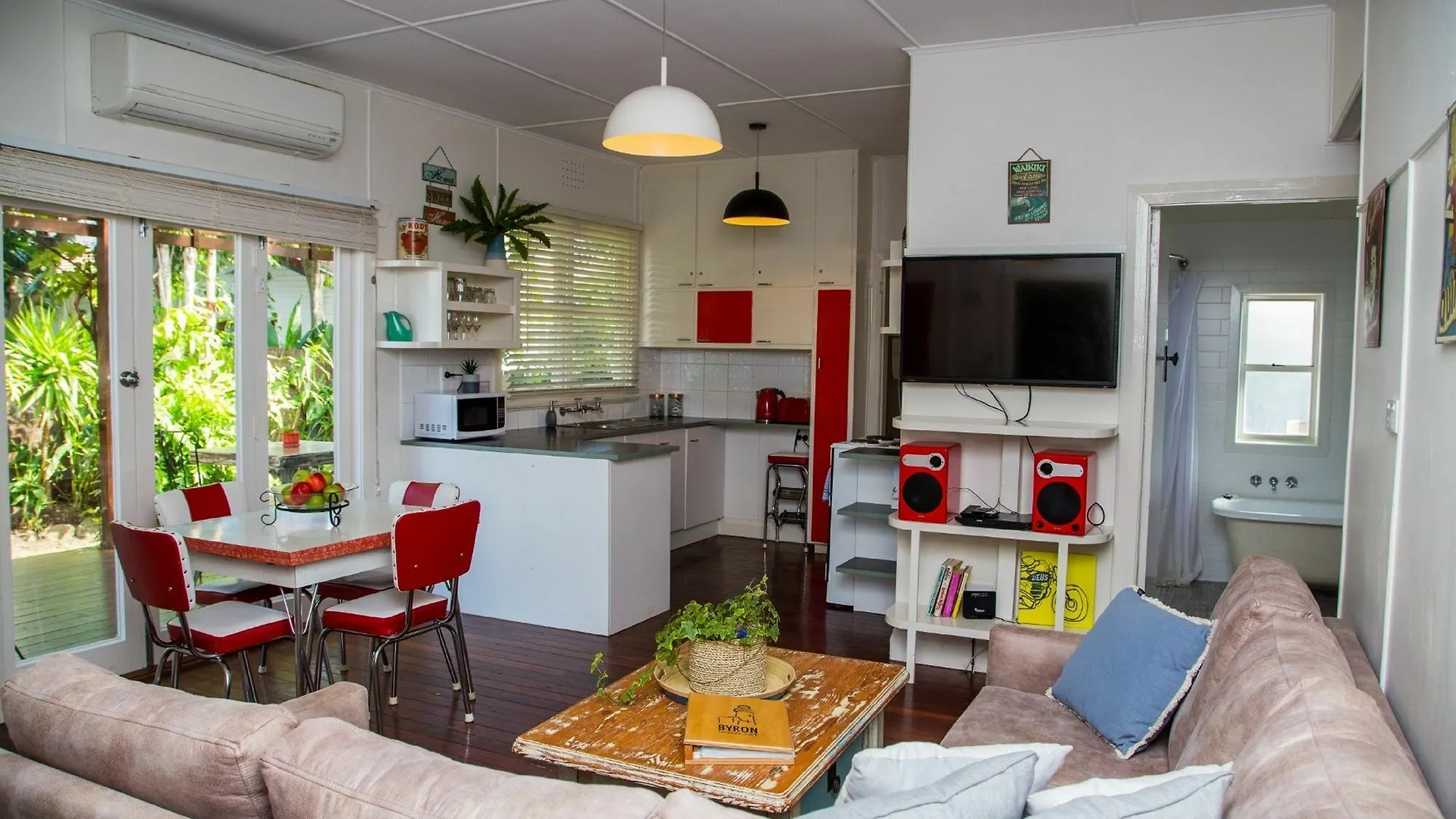 A Perfect Stay - Frankie'S Beach House Byron Bay 0*,  Australia